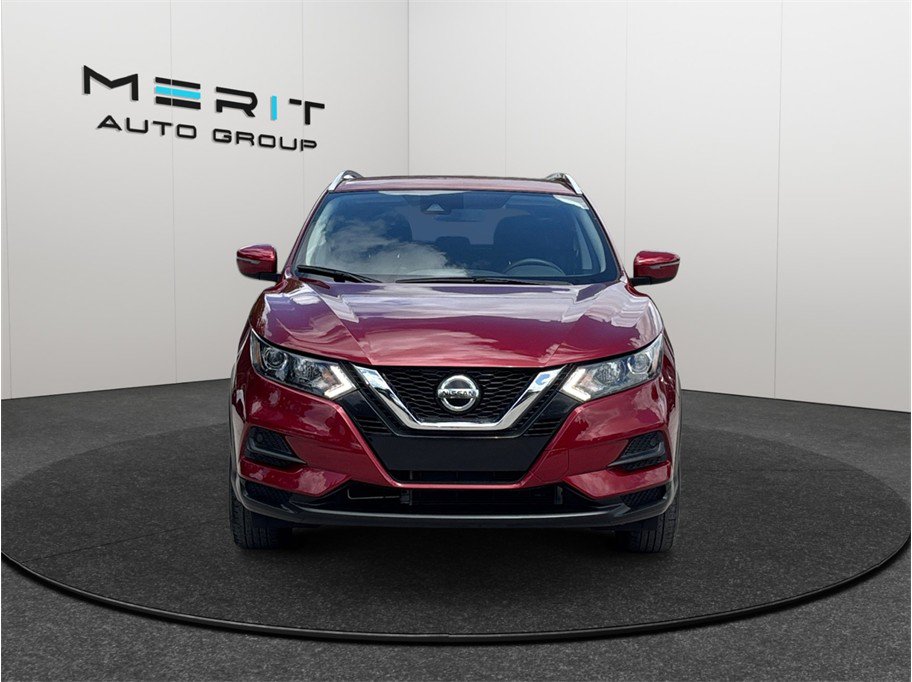 Used 2020 Nissan Rogue Sport SV FWD image 3