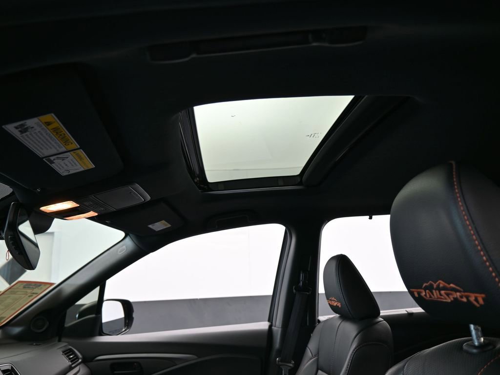 Used 2023 Honda Passport TrailSport image 11