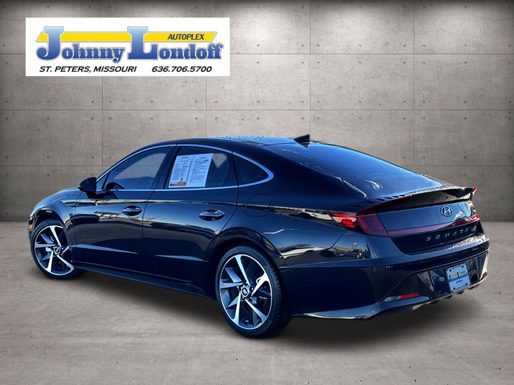 Used 2023 Hyundai Sonata SEL Plus w/ Cargo Package image 3