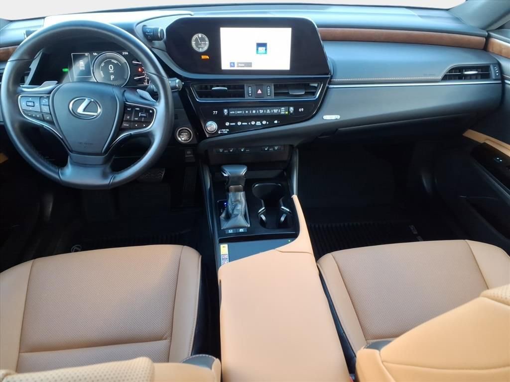 Used 2024 Lexus ES 300h w/ Premium Package image 28