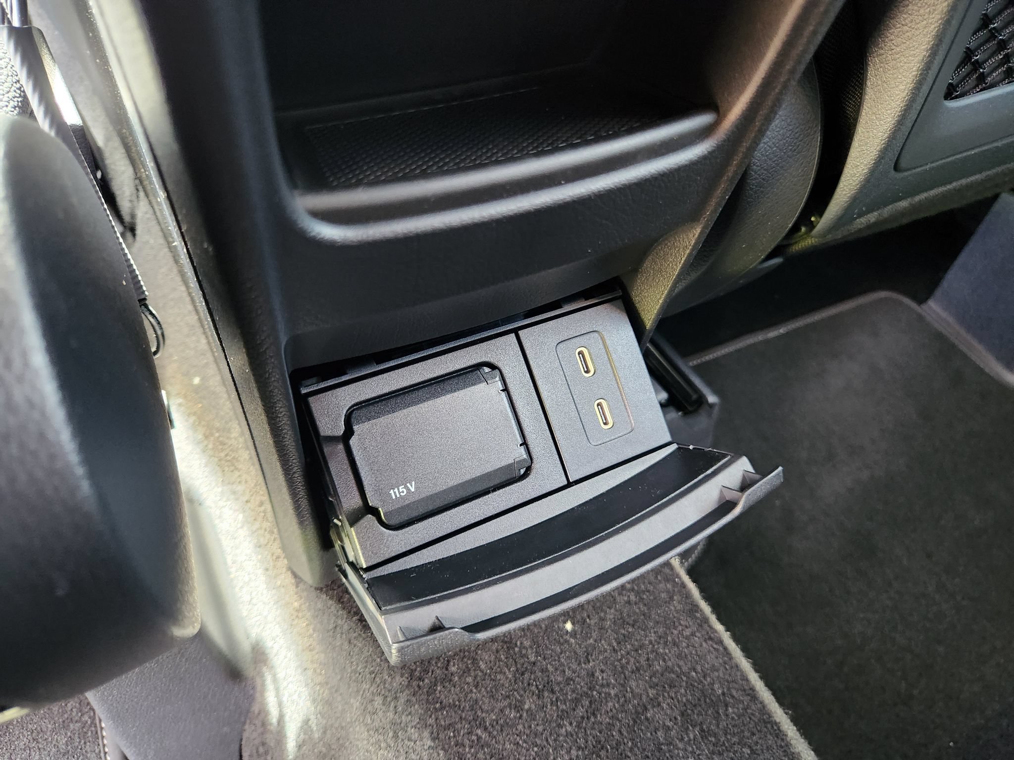 New 2026 Mercedes-Benz GLA 250 4MATIC image 11