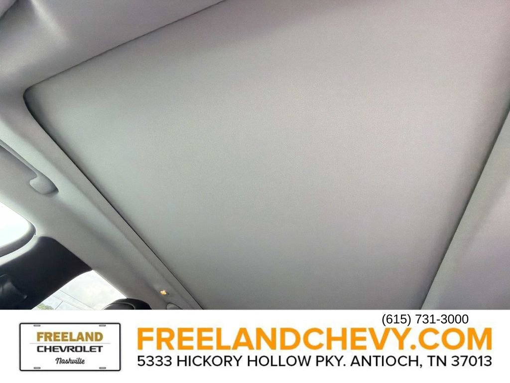 Used 2019 Jeep Cherokee Latitude Plus w/ Comfort/Convenience Group FWD image 35