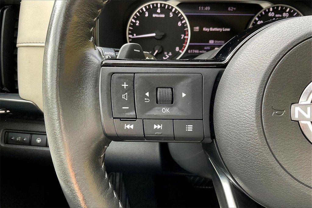 Used 2022 Nissan Pathfinder SL image 10