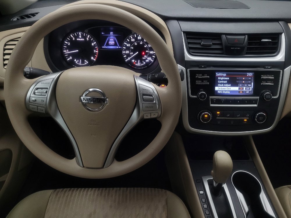 Used 2016 Nissan Altima 2.5 S w/ Power Driver Seat Package FWD image 22