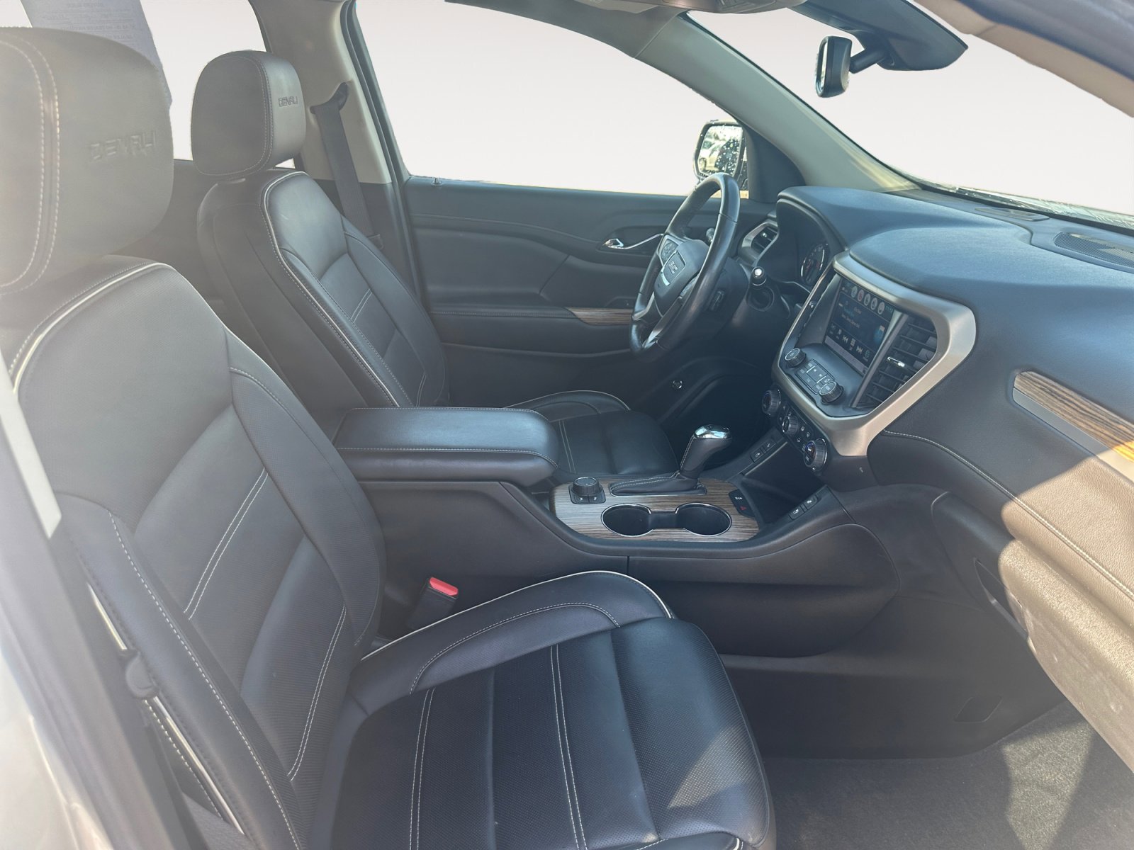 Used 2019 GMC Acadia Denali w/ Technology Package image 15