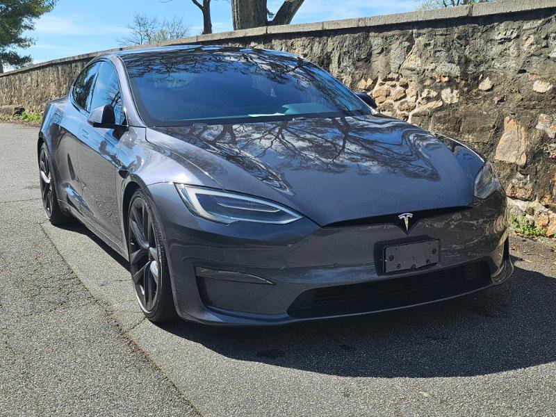 Used 2022 Tesla Model S AWD image 11