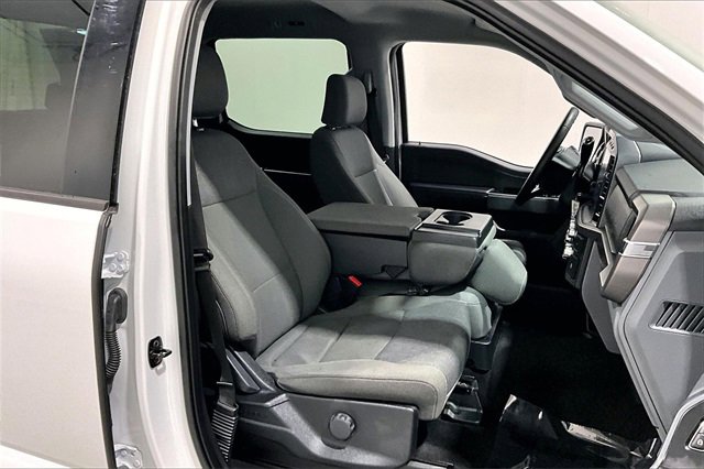 Used 2024 Ford F150 XLT w/ Tow/Haul Package image 31