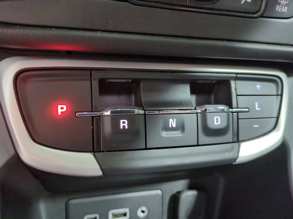 Used 2022 GMC Terrain SLE w/ Driver Convenience Package image 39