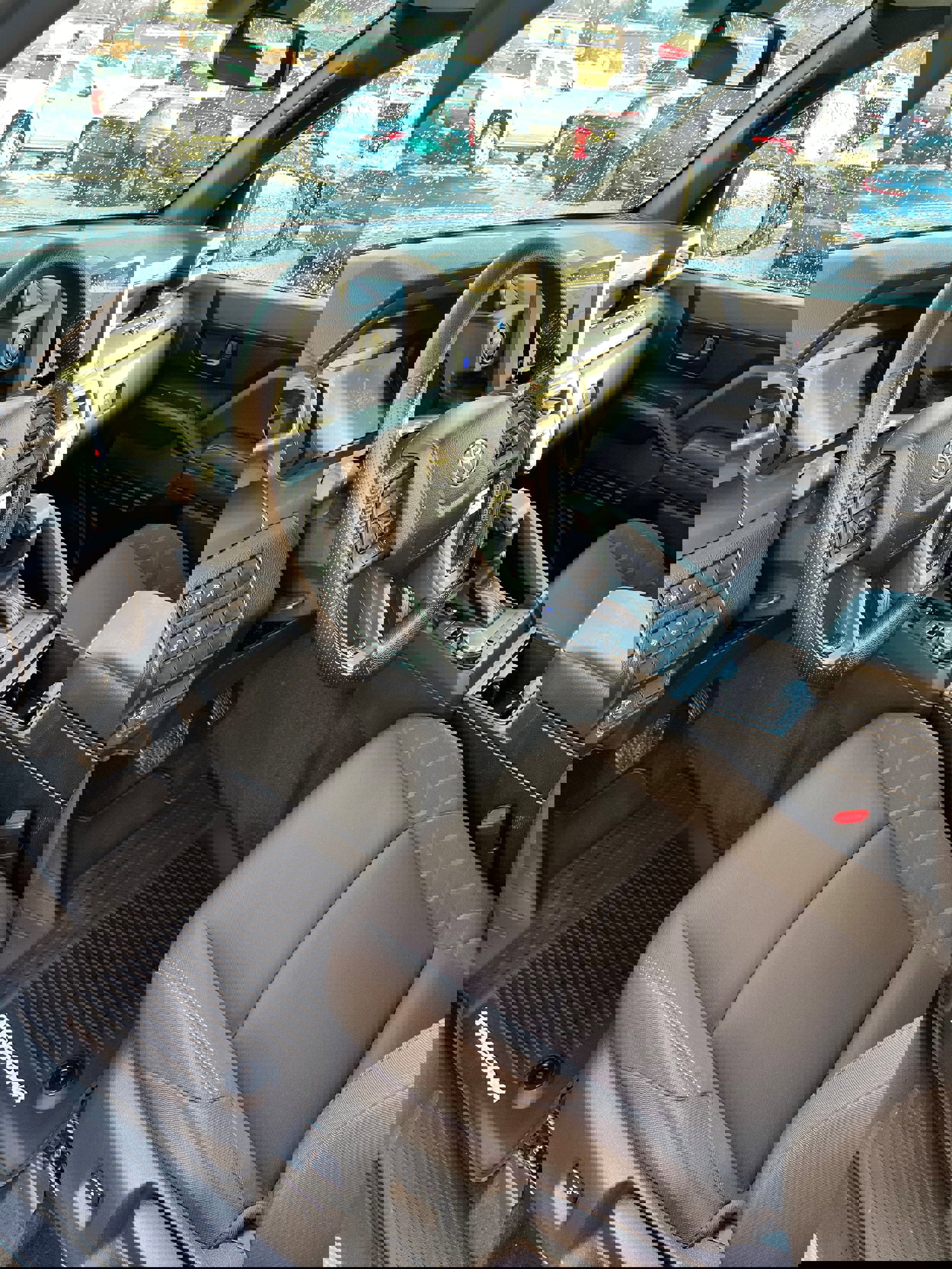 Certified 2025 Toyota Tacoma SR image 4