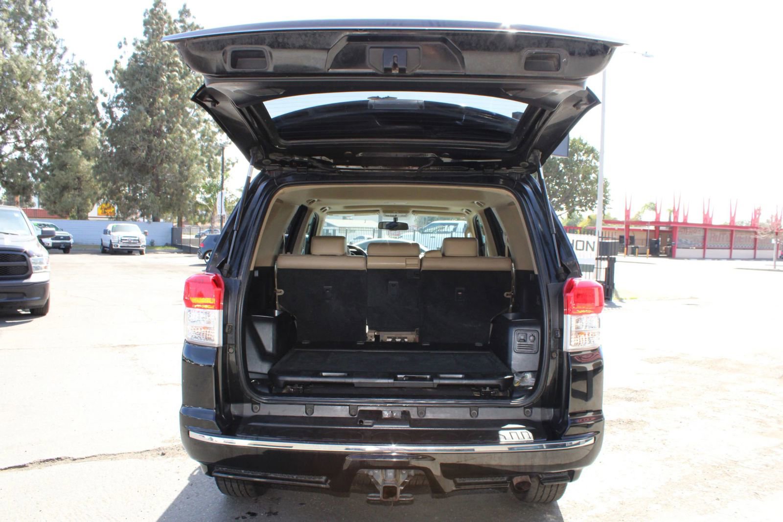 Used 2010 Toyota 4Runner Limited image 40