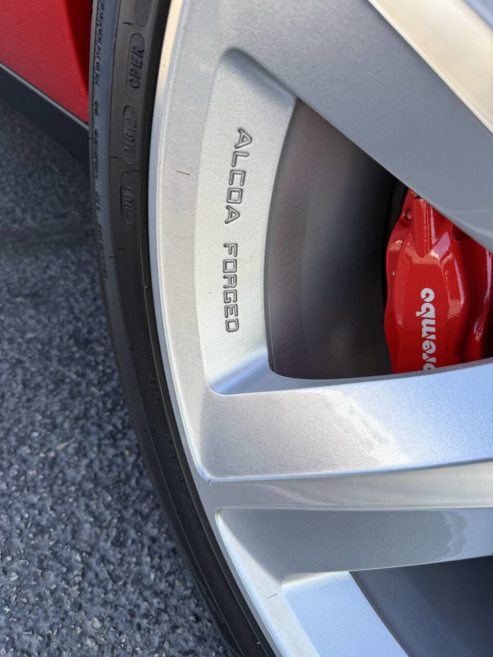 Used 2009 Dodge Challenger SRT8 w/ SRT Option Group II RWD image 19