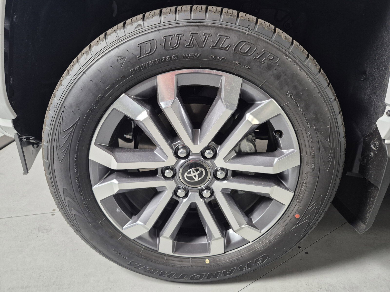 New 2026 Toyota 4Runner Limited AWD/4WD image 10