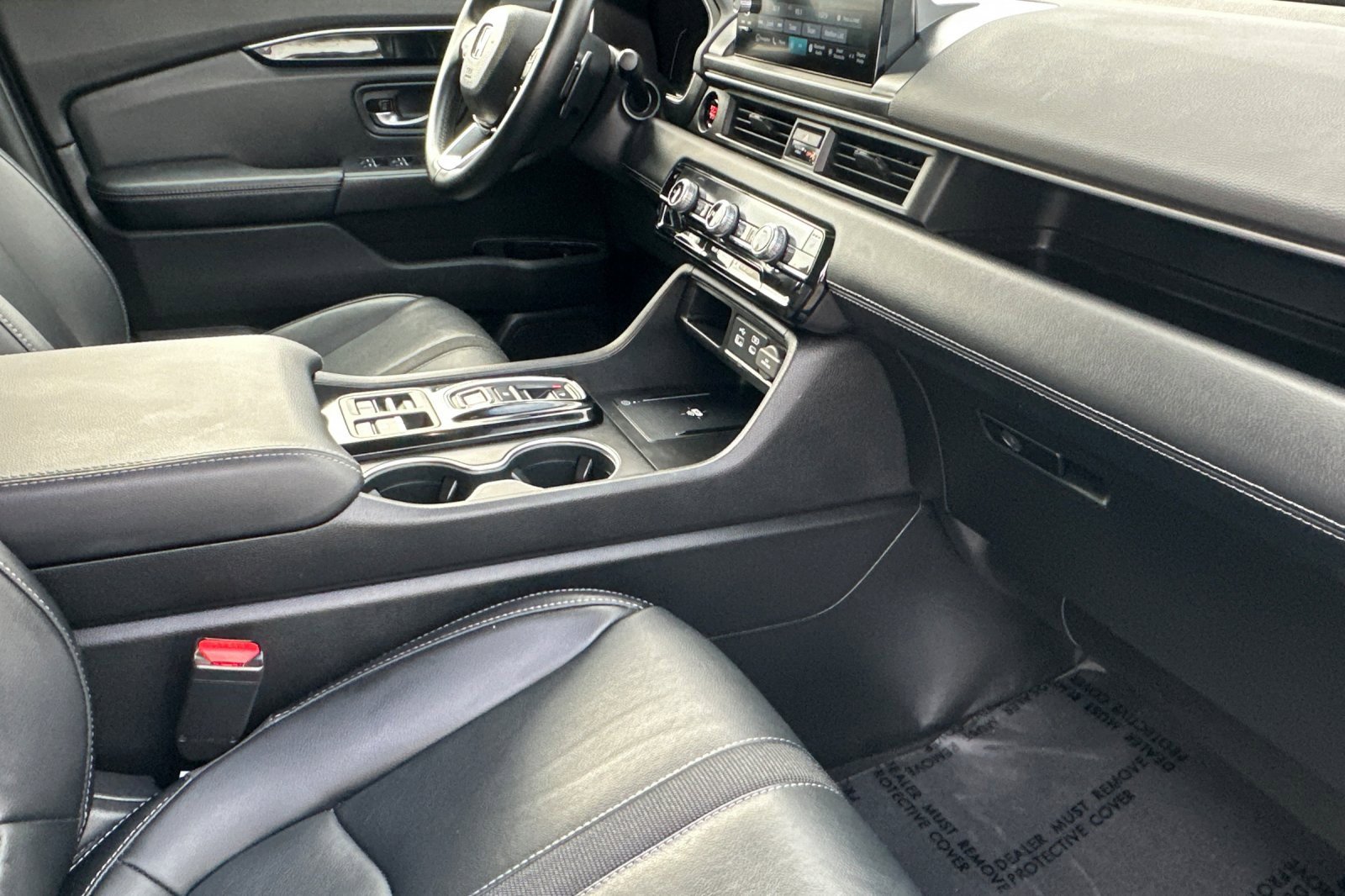 Certified 2024 Honda Pilot Touring image 17