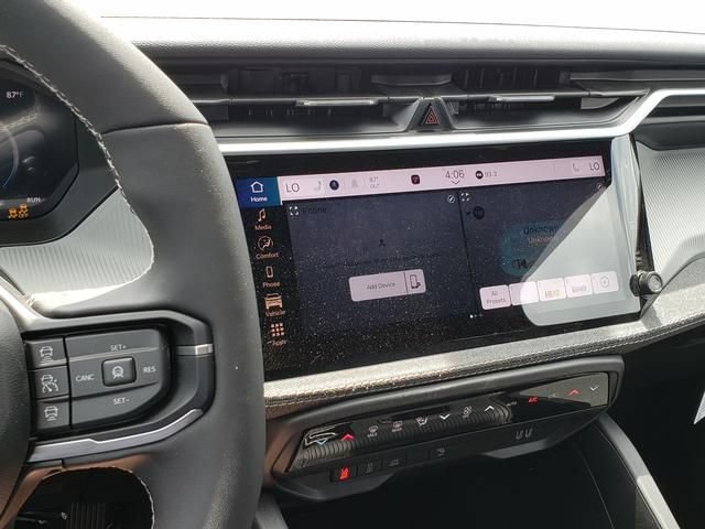 New 2026 Jeep Cherokee Laredo AWD/4WD image 10