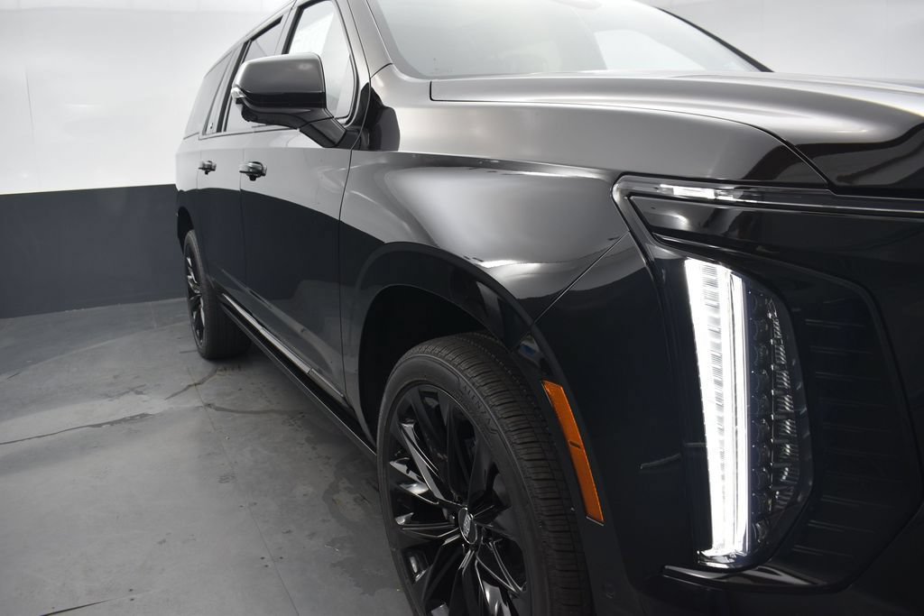 New 2026 Cadillac Escalade ESV Platinum Sport w/ LPO, ONYX Package AWD/4WD image 44