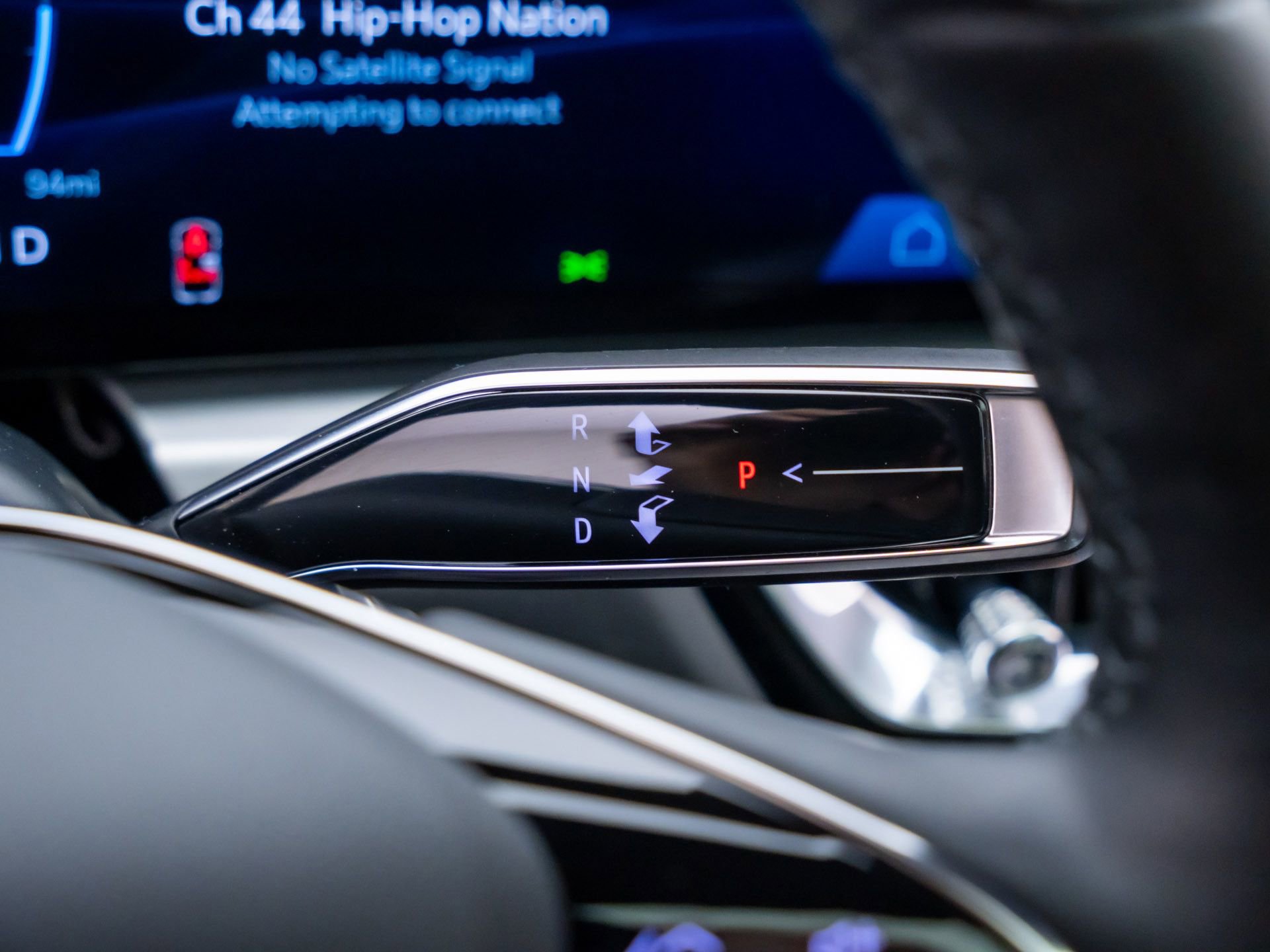 Certified 2025 Cadillac Lyriq Luxury w/ LPO, Floor Liner Package AWD/4WD image 27