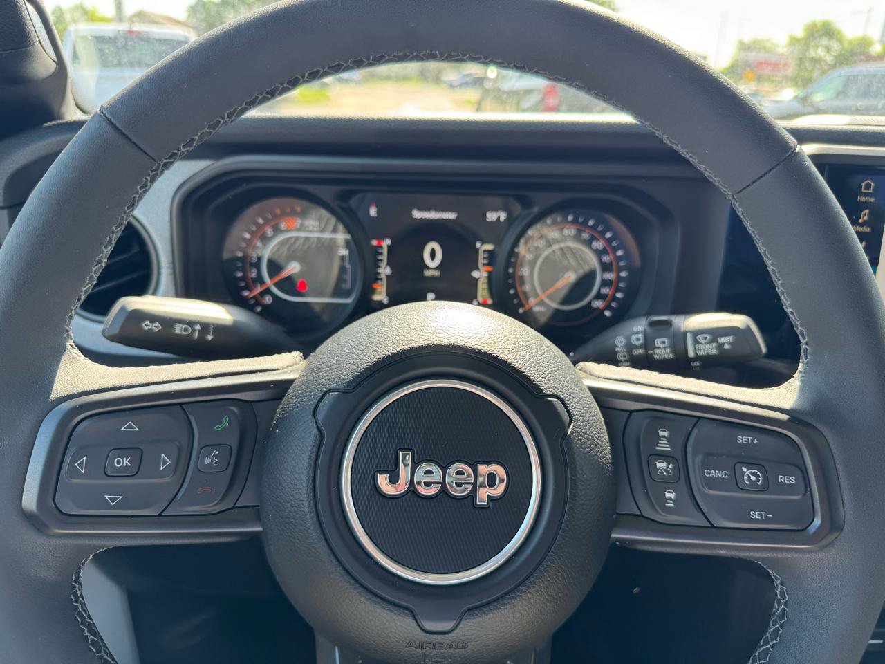 Used 2025 Jeep Wrangler Unlimited Sport AWD/4WD image 14