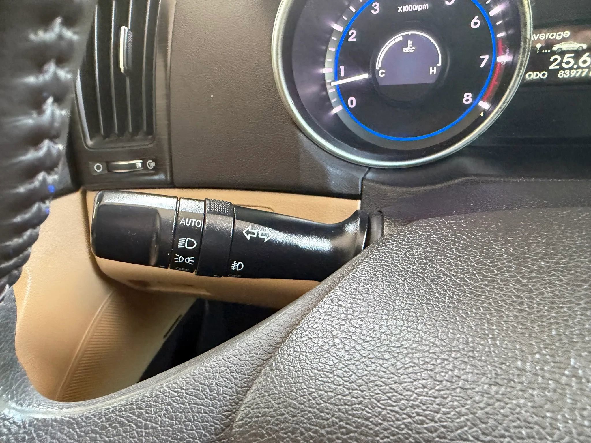 Used 2012 Hyundai Sonata Limited FWD image 12