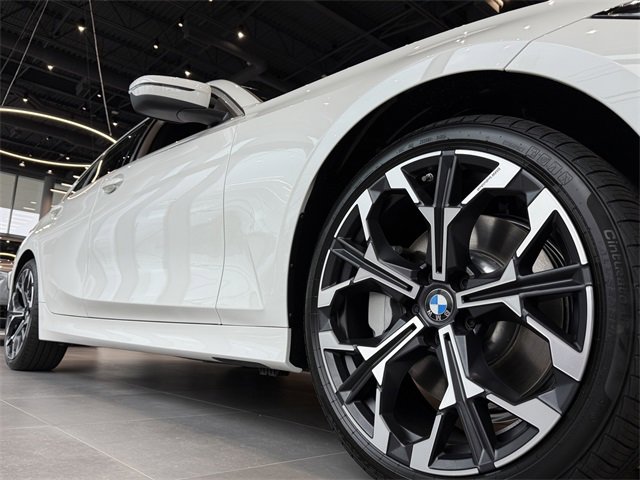 New 2025 BMW 330i xDrive Sedan w/ Premium Package image 9