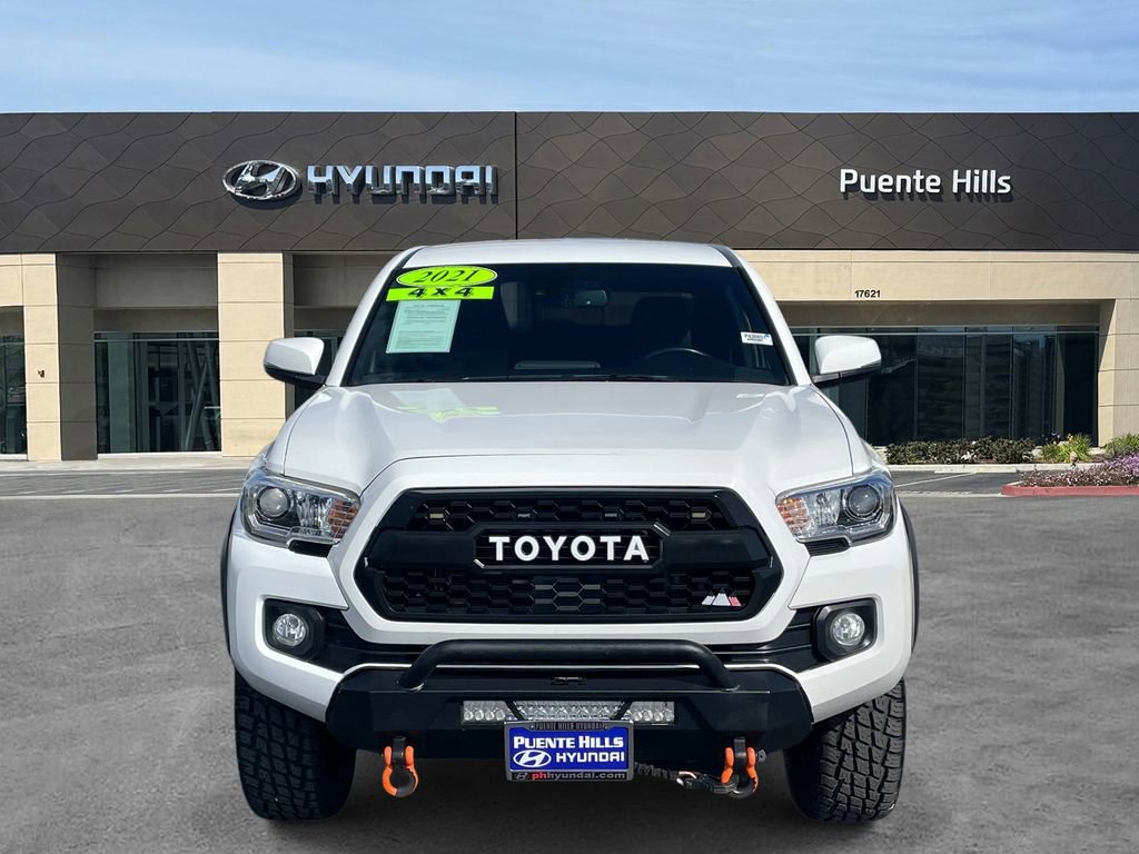 Used 2021 Toyota Tacoma TRD Off-Road w/ Technology Package image 2