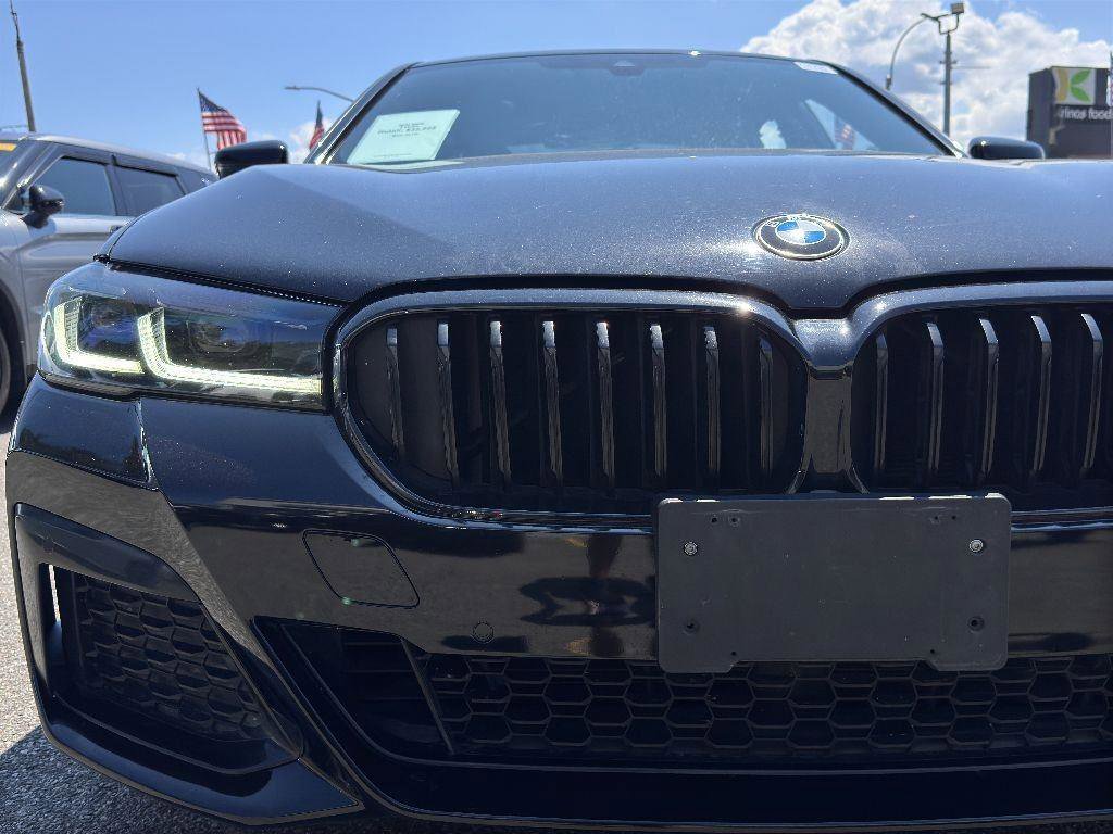 Used 2022 BMW 530i 530i w/ Executive Package image 9