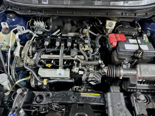 Used 2020 Nissan Kicks SV image 27