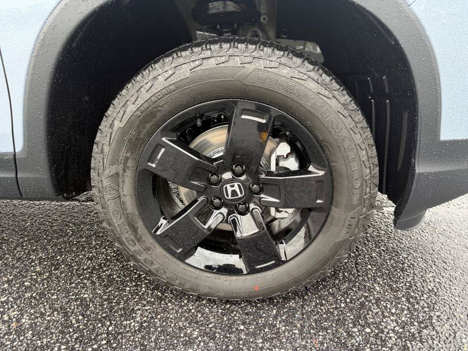 New 2026 Honda Ridgeline Black Edition image 25