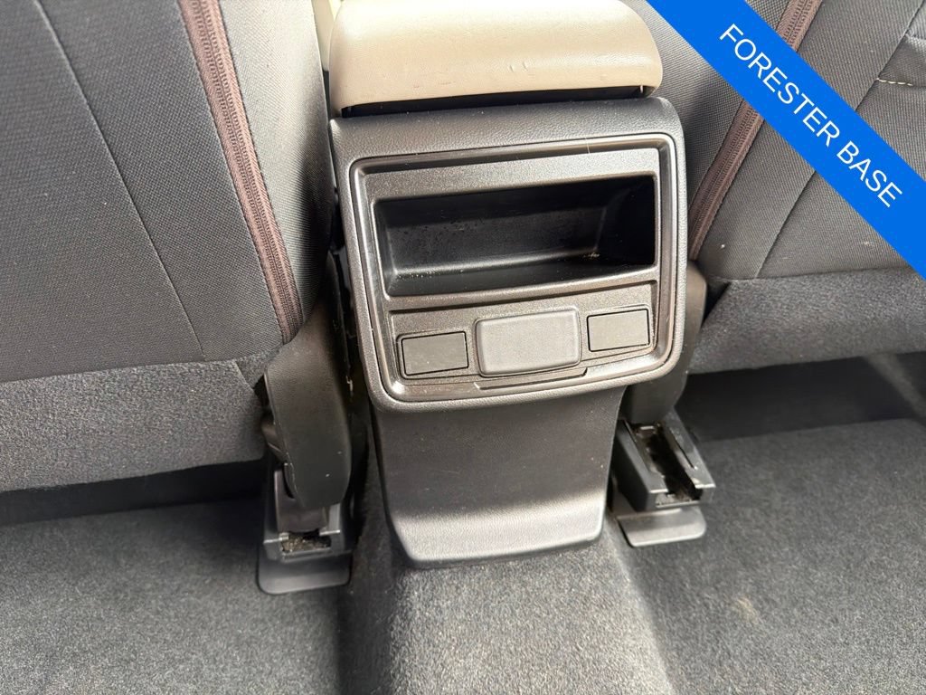 Used 2021 Subaru Forester AWD/4WD image 24