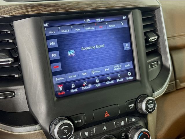 Used 2019 RAM 1500 Laramie AWD/4WD image 17