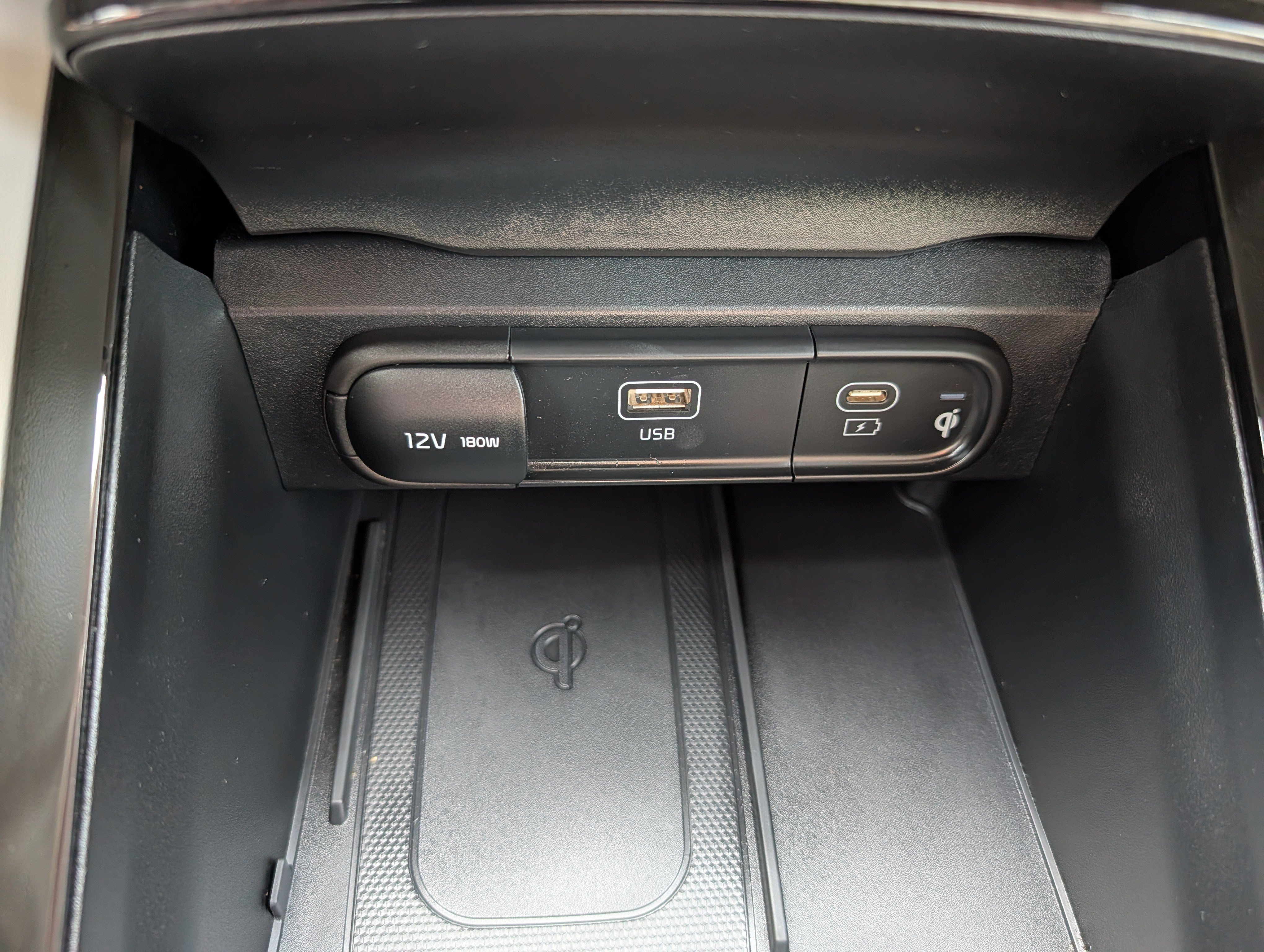 Certified 2023 Kia Telluride S w/ S Sunroof Package AWD/4WD image 33