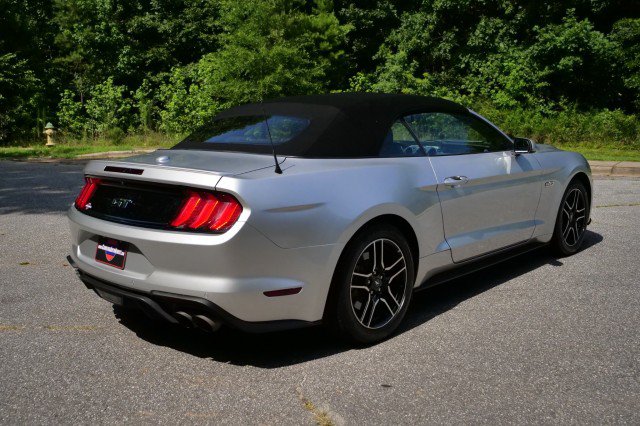 Used 2018 Ford Mustang GT Premium RWD image 9