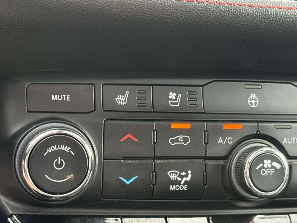 Used 2024 Dodge Durango R/T image 37