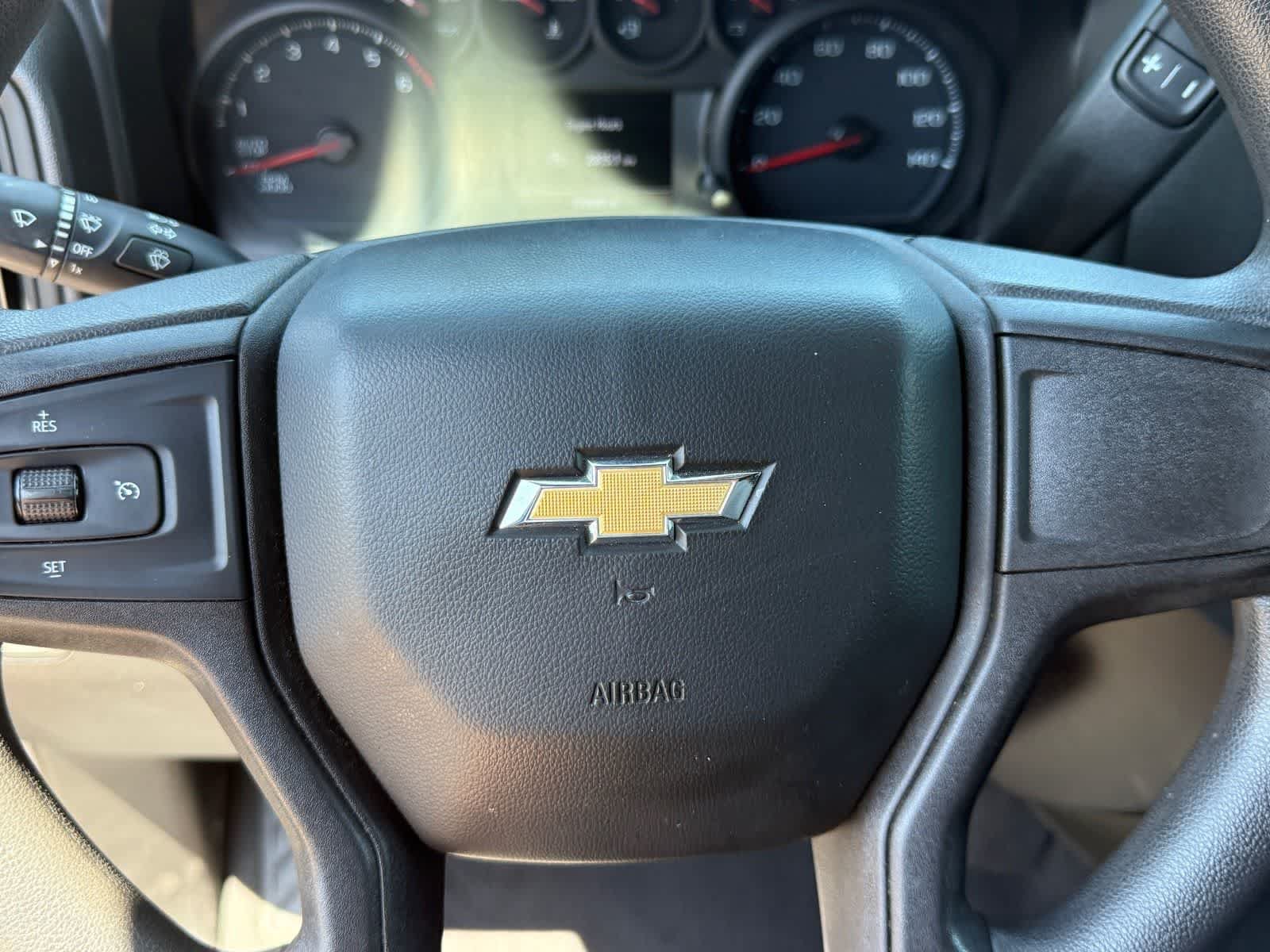 Used 2021 Chevrolet Silverado 1500 Custom RWD image 17