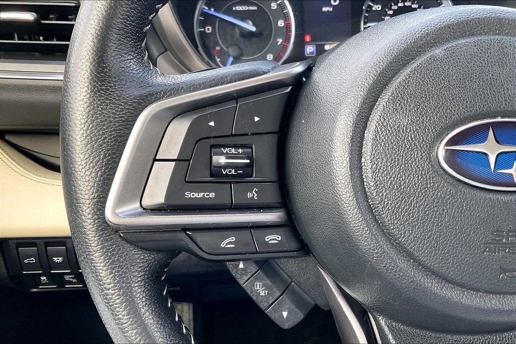 Used 2020 Subaru Ascent Limited w/ Technology Package image 18