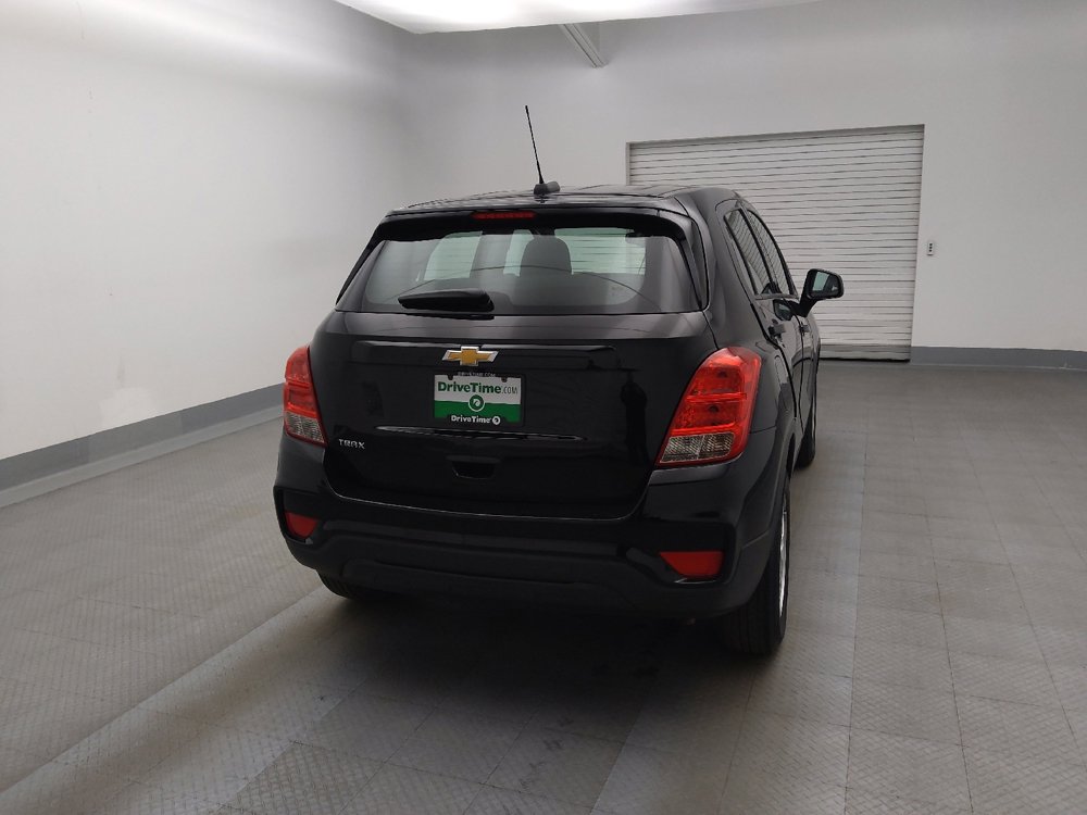 Used 2020 Chevrolet Trax LS w/ LPO, Cargo Package image 7