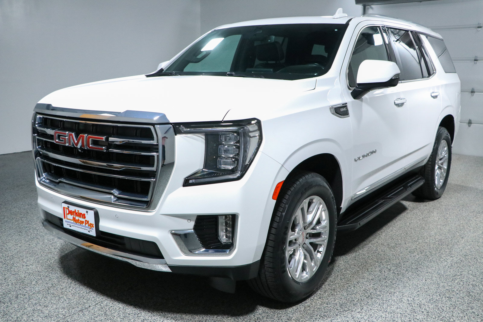 Used 2022 GMC Yukon SLT w/ SLT Premium Package AWD/4WD image 37