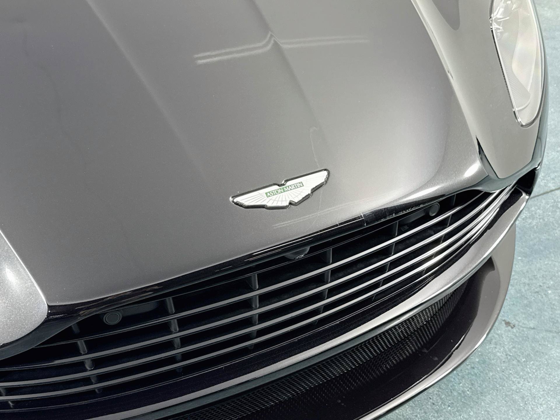 Used 2020 Aston Martin DB11 Coupe RWD image 54