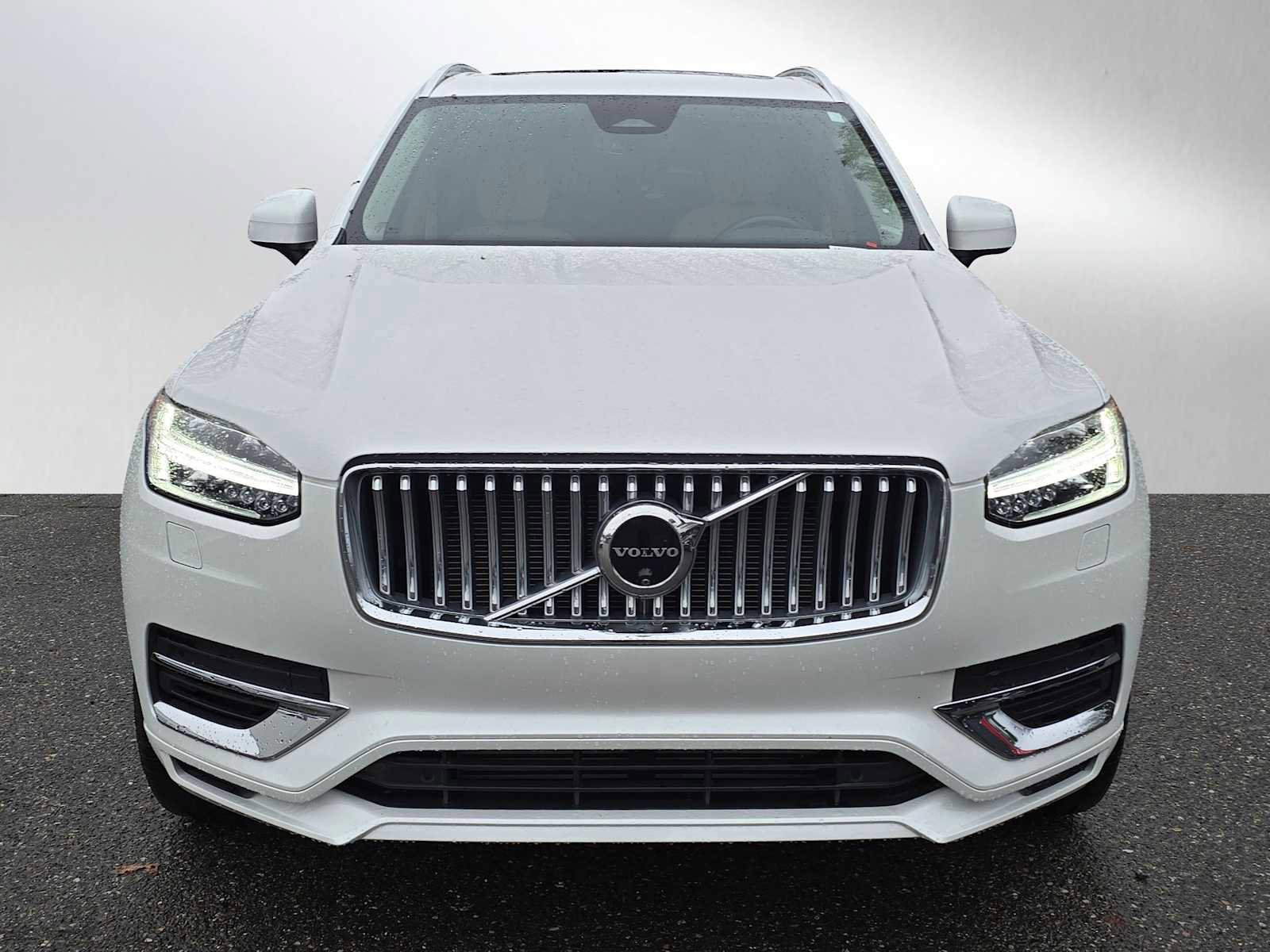 Certified 2024 Volvo XC90 T8 Plus w/ Protection Package Premier image 8