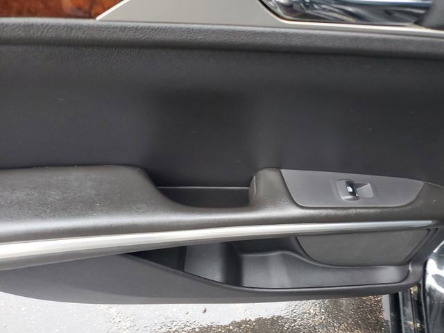 Used 2013 Lincoln MKZ FWD image 14