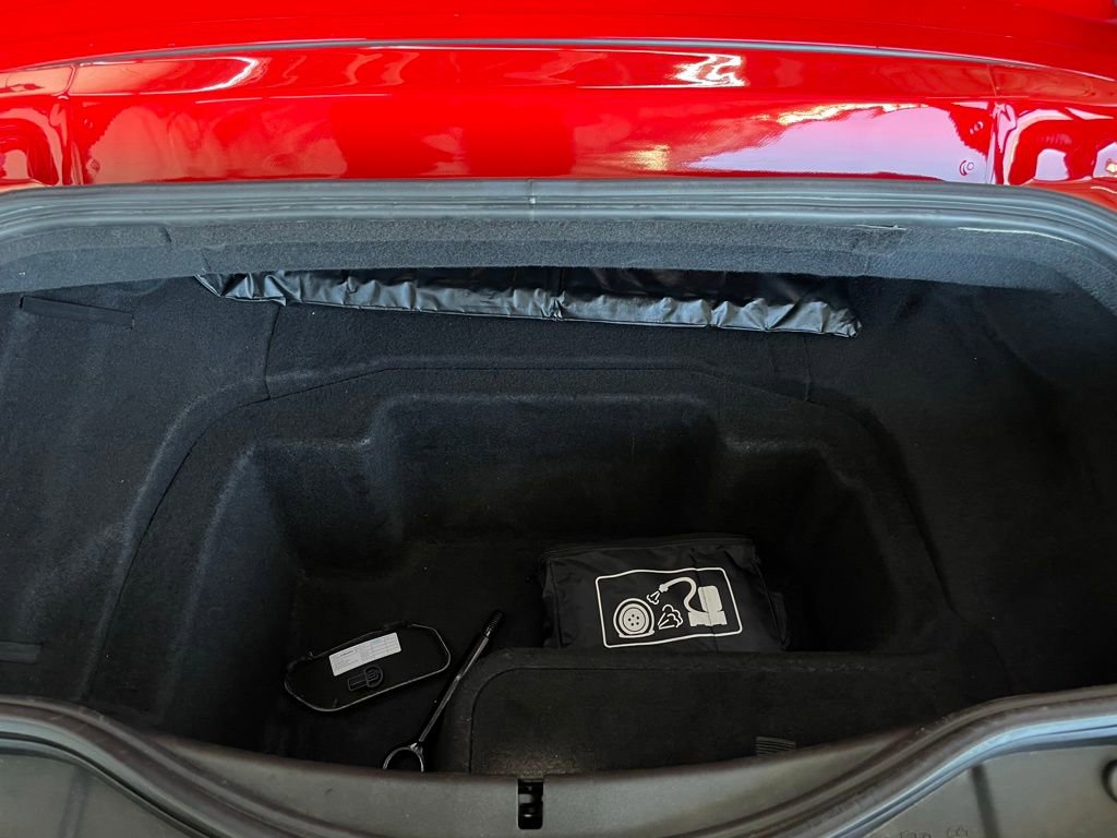 Used 2021 Jaguar F-TYPE Convertible image 27