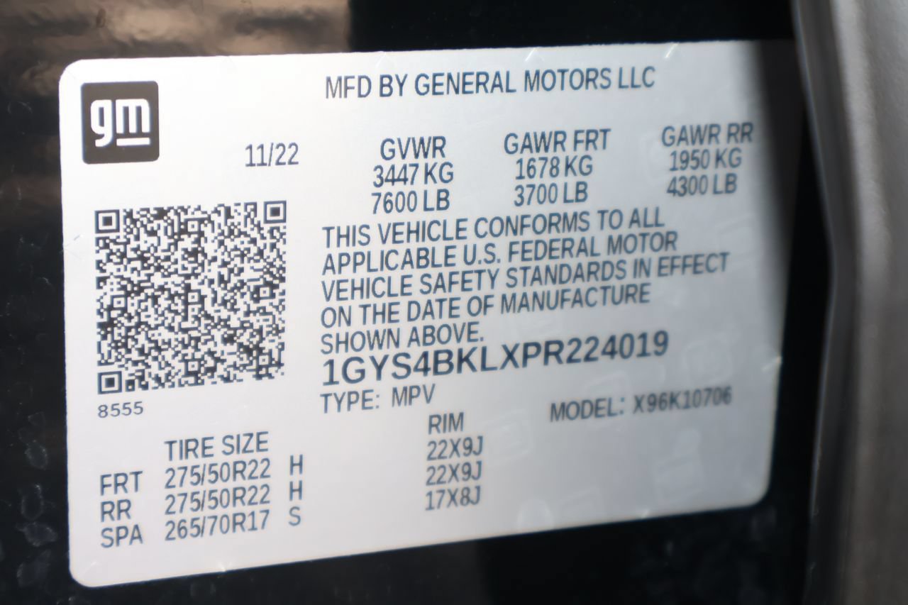 Used 2023 Cadillac Escalade Premium Luxury AWD/4WD image 30