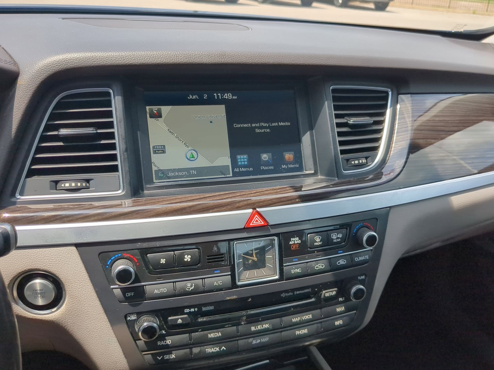 Used 2018 Genesis G80 3.8 w/ Option Group 02 AWD/4WD image 19