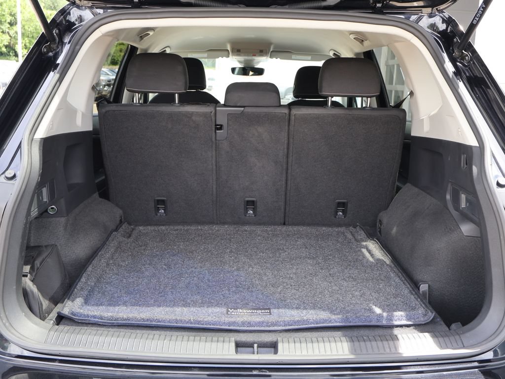 Used 2024 Volkswagen Tiguan S AWD/4WD image 27