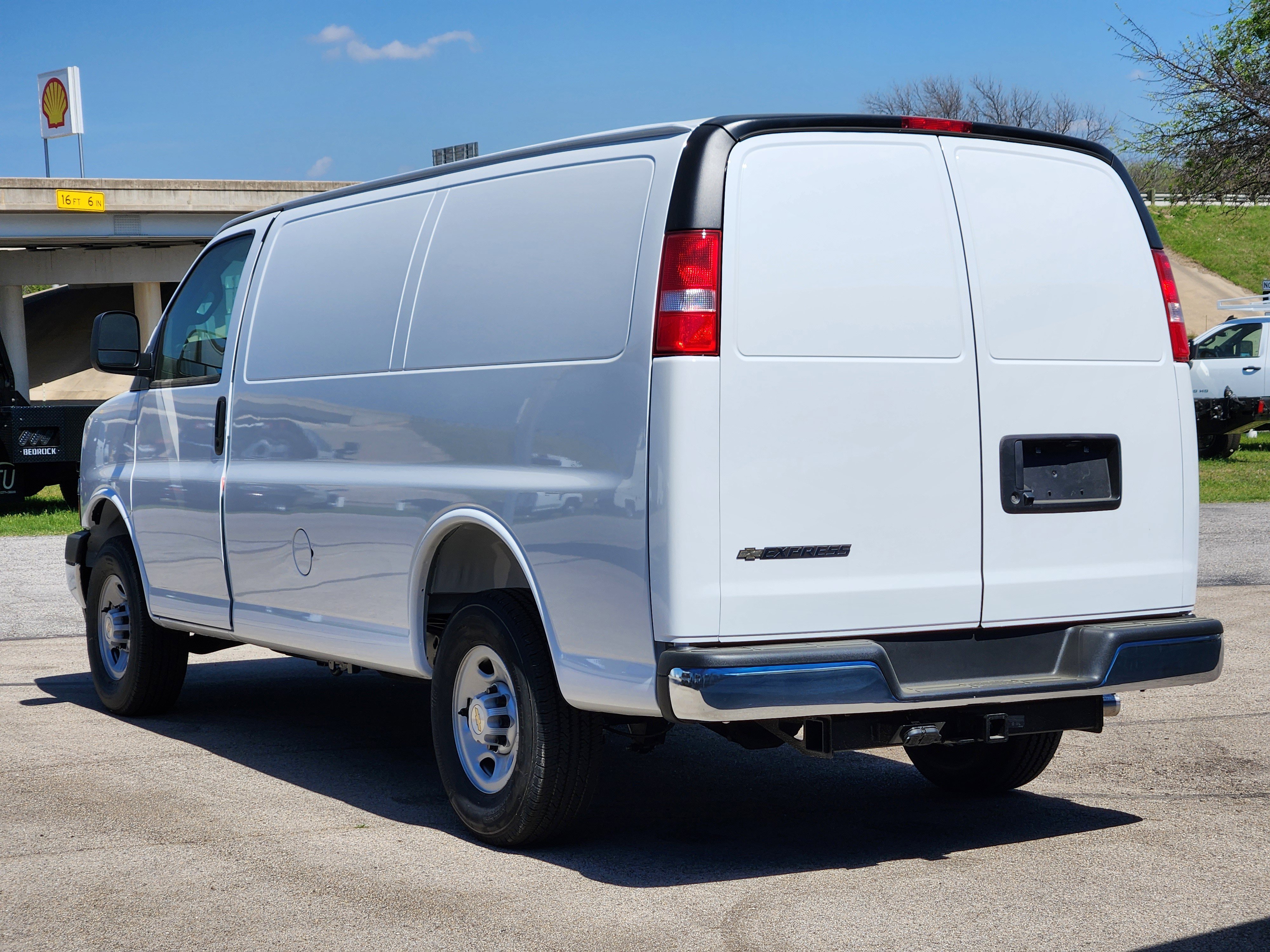 New 2026 Chevrolet Express 2500 w/ Driver Convenience Package image 3