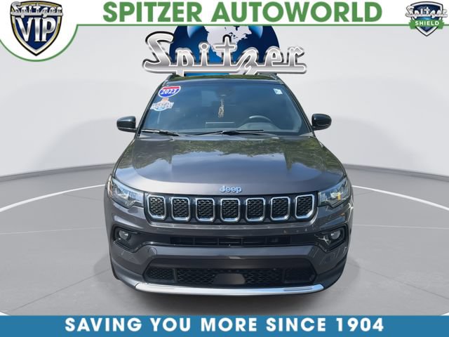 Used 2023 Jeep Compass Limited AWD/4WD image 3