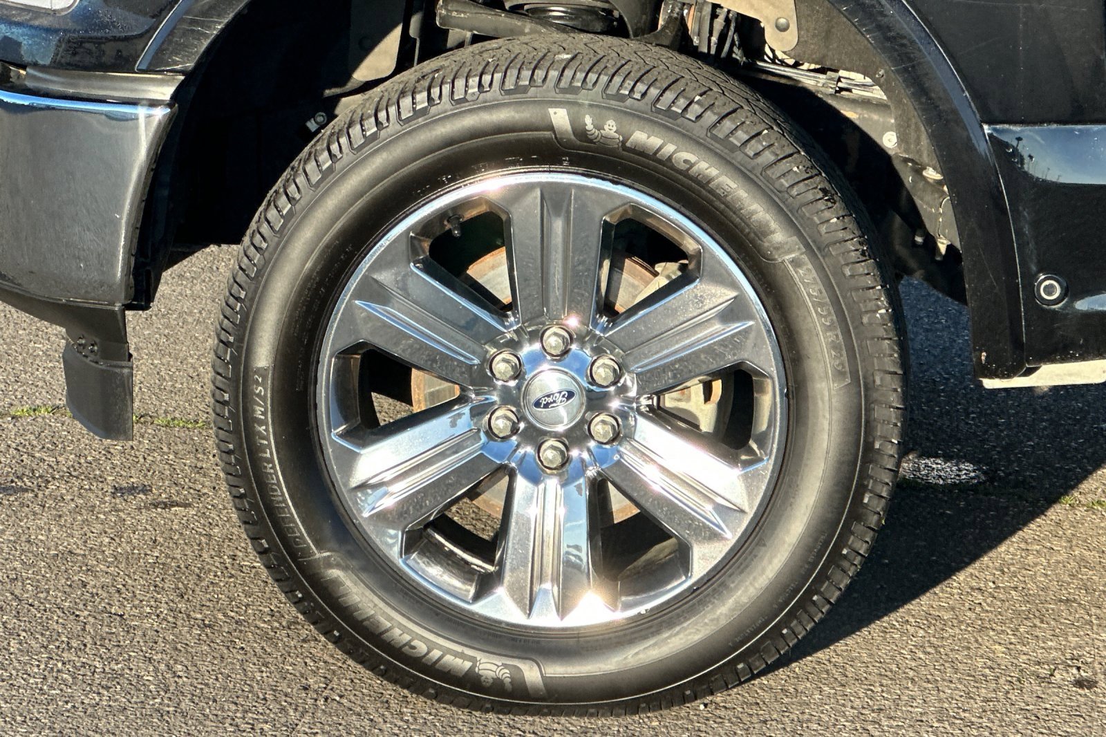 Used 2018 Ford F150 Lariat w/ Equipment Group 502A Luxury image 25