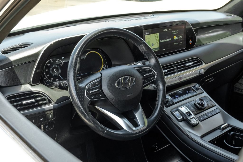 Used 2020 Hyundai Palisade Limited FWD image 13