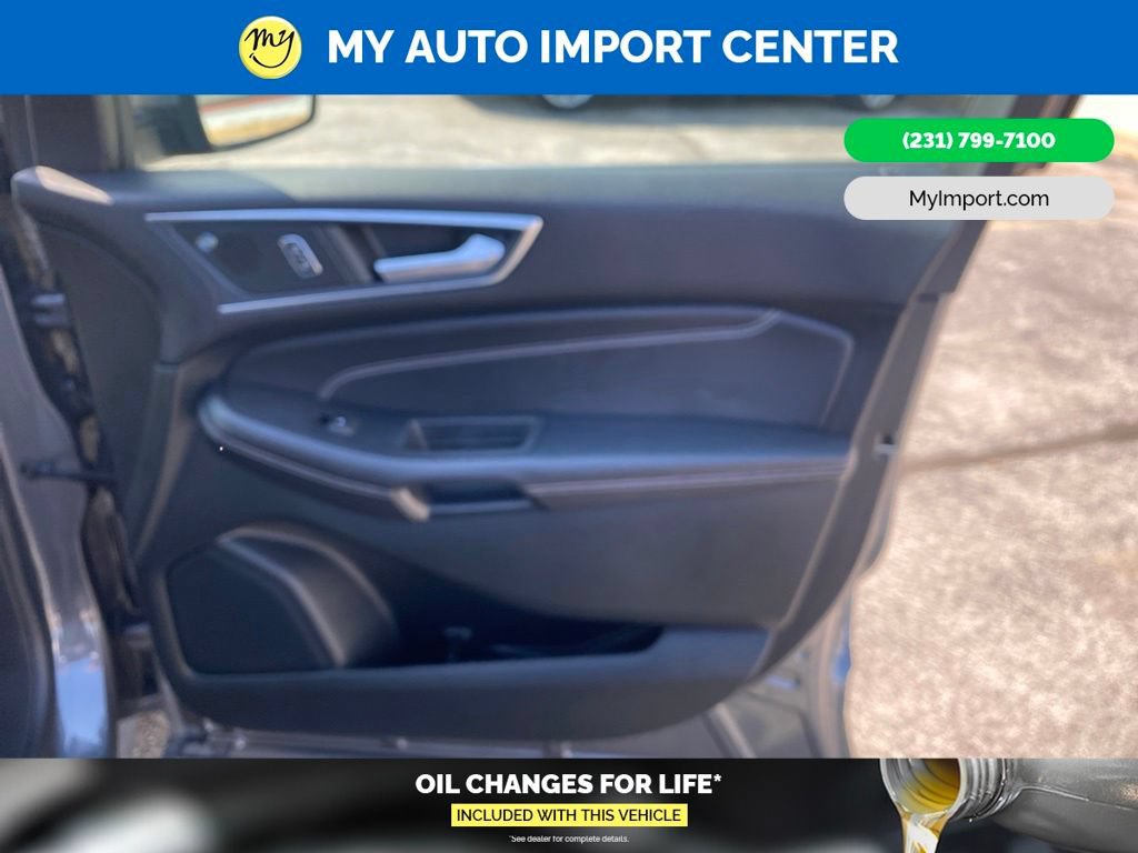 Used 2022 Ford Edge Titanium AWD/4WD image 15
