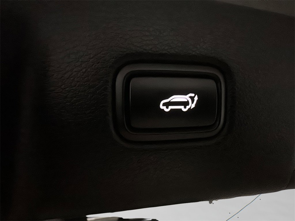 Used 2022 Kia Telluride SX w/ SX Prestige Package image 35