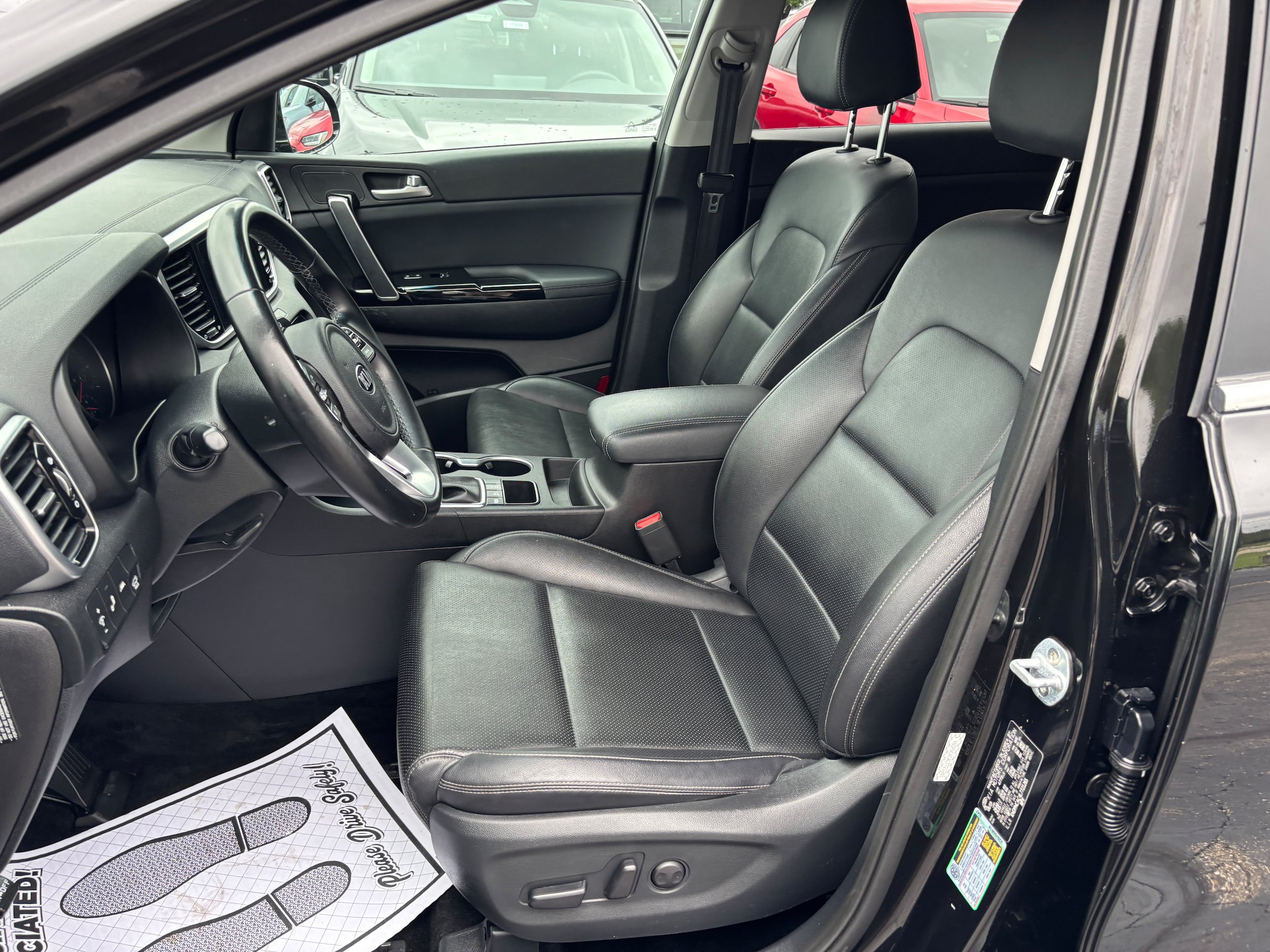 Used 2020 Kia Sportage EX AWD/4WD image 9